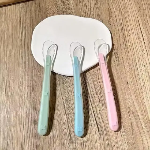 Cuillères silicone - Bébé Star